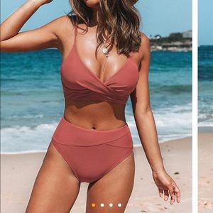 CUPSHE bikini top and bottom.